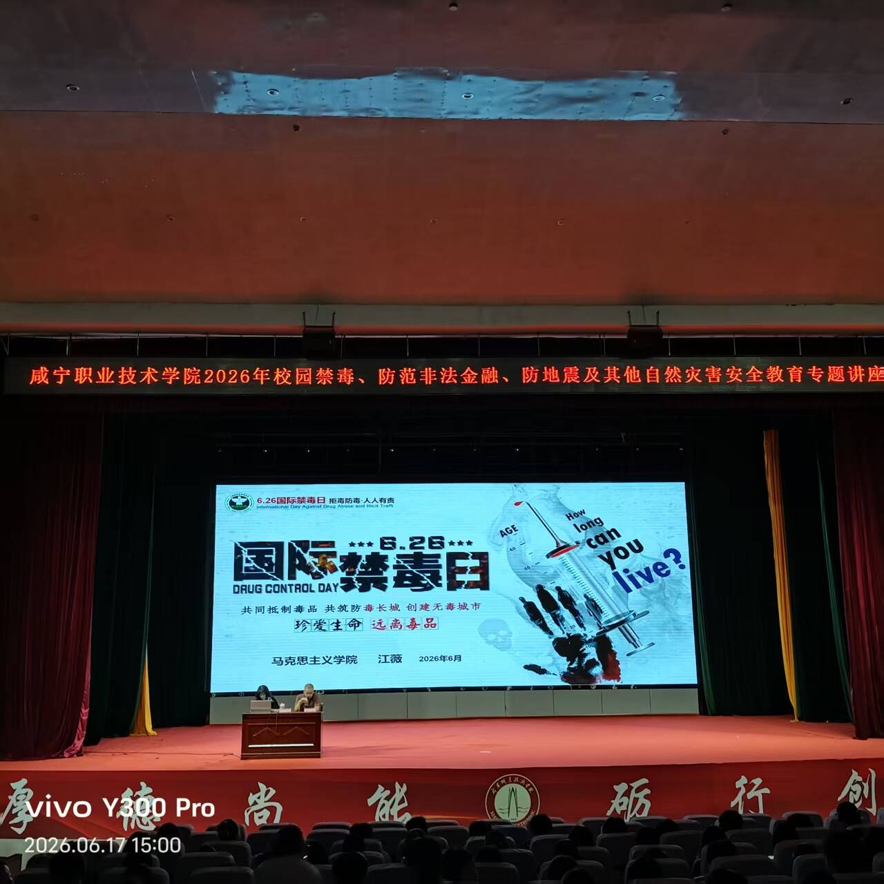 ce3984641bf9d3fec75761eaea86ff1a_720.jpg
